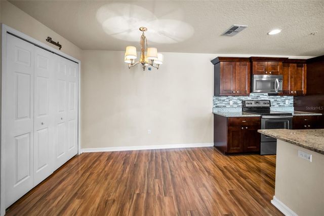 5064 ROYAL PALMS WAY 204, New Port Richey, FL 34652