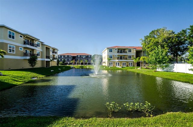 5064 ROYAL PALMS WAY 204, New Port Richey, FL 34652