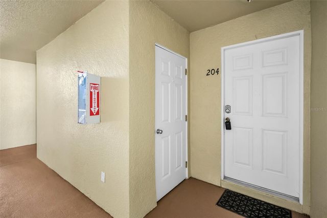 5064 ROYAL PALMS WAY 204, New Port Richey, FL 34652