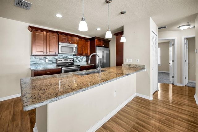 5064 ROYAL PALMS WAY 204, New Port Richey, FL 34652