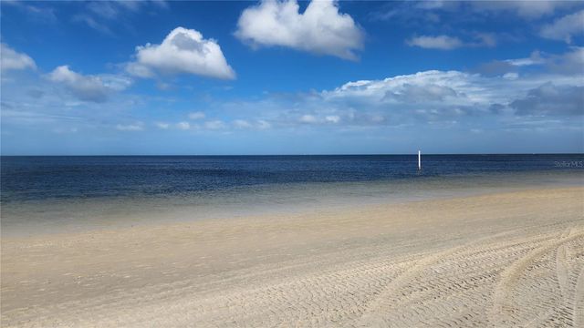 5064 ROYAL PALMS WAY 204, New Port Richey, FL 34652