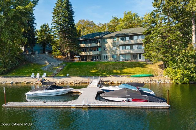 720 N Third AVE, APT 9, Sandpoint, ID 83864