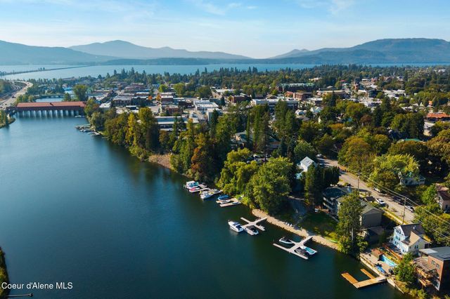 720 N Third AVE, APT 9, Sandpoint, ID 83864