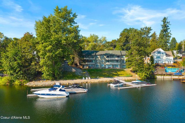 720 N Third AVE, APT 9, Sandpoint, ID 83864