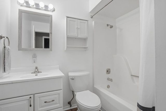 1503 W 46TH Place, Davenport, IA 52806