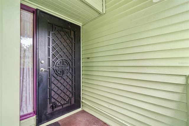 4138 PINELAKE LANE 201, Tampa, FL 33618