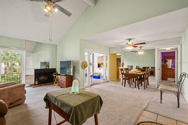 4138 PINELAKE LANE 201, Tampa, FL 33618
