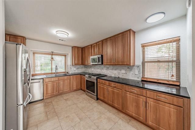 4134 Woodland Court, Grapevine, TX 76051