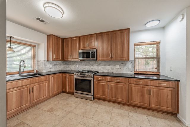 4134 Woodland Court, Grapevine, TX 76051