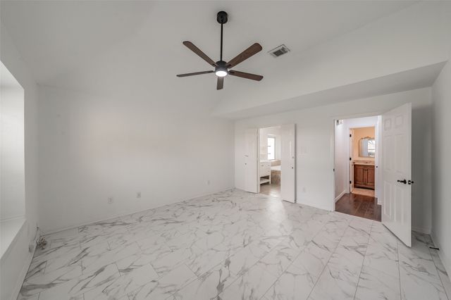 4134 Woodland Court, Grapevine, TX 76051