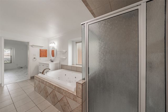 4134 Woodland Court, Grapevine, TX 76051