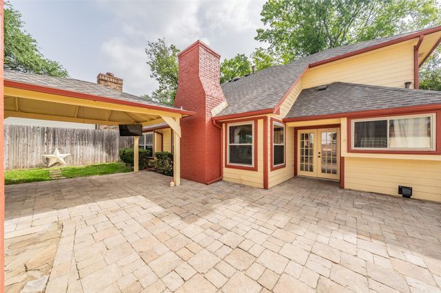 4134 Woodland Court, Grapevine, TX 76051