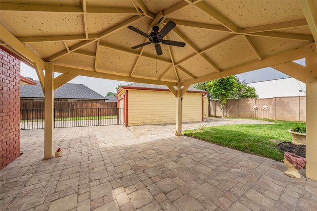 4134 Woodland Court, Grapevine, TX 76051