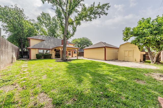 4134 Woodland Court, Grapevine, TX 76051