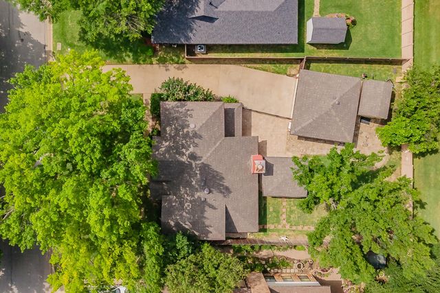 4134 Woodland Court, Grapevine, TX 76051
