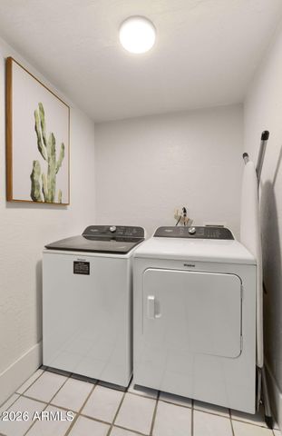 6950 E EARLL Drive, Scottsdale, AZ 85251