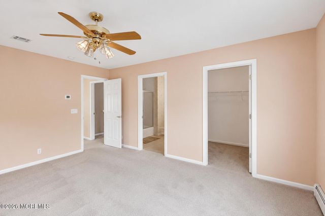 52 Skyline Drive, Lakewood, NJ 08701