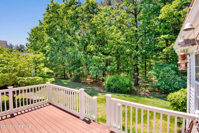 52 Skyline Drive, Lakewood, NJ 08701