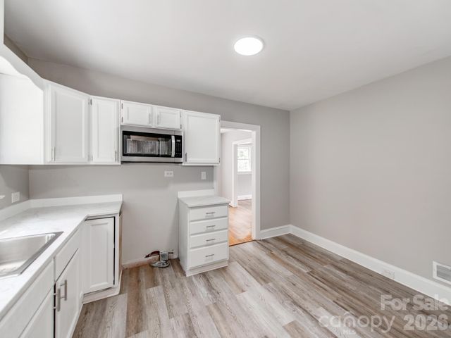 113 Falls Street, Morganton, NC 28655