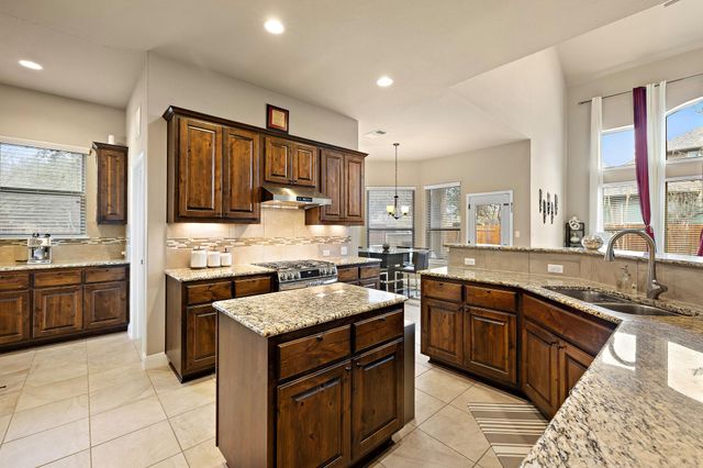 523 Walsh Hill TRL, Cedar Park, TX 78613