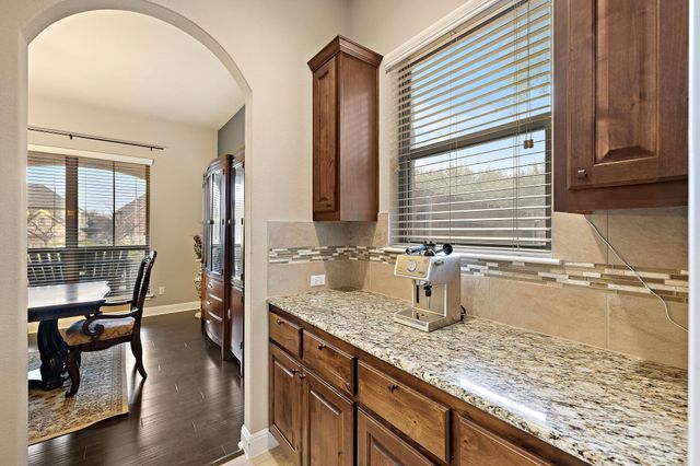 523 Walsh Hill TRL, Cedar Park, TX 78613