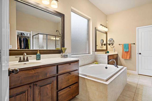 523 Walsh Hill TRL, Cedar Park, TX 78613