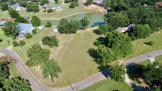 5001 Arrowhead Point, Streetman, TX 75859
