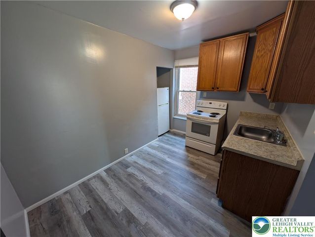 841 North 6th Street Apt 2, Allentown City, PA 18102
