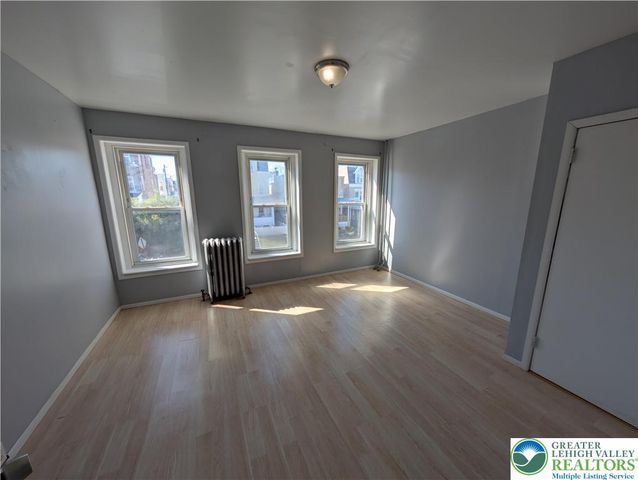 841 North 6th Street Apt 2, Allentown City, PA 18102