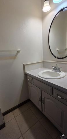 2909 Tatarrax Drive, Manhattan, KS 66502