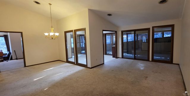 2909 Tatarrax Drive, Manhattan, KS 66502