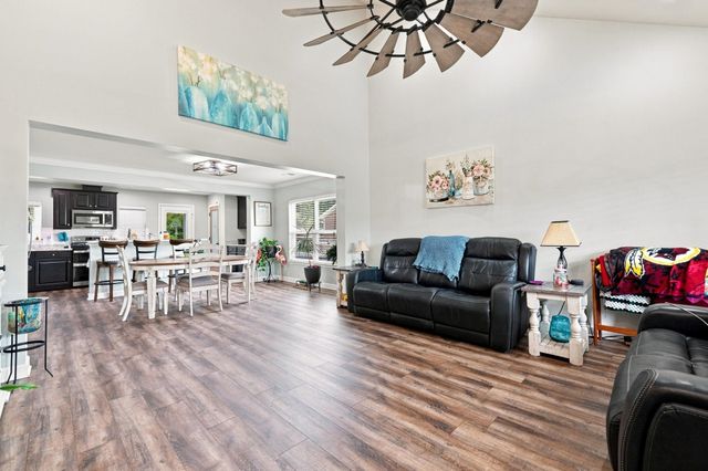 472 Mattamushkeet Dr., Little River, SC 29566