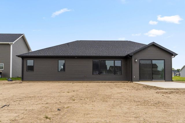 1308 Marsh Deer Run, Huntertown, IN 46748
