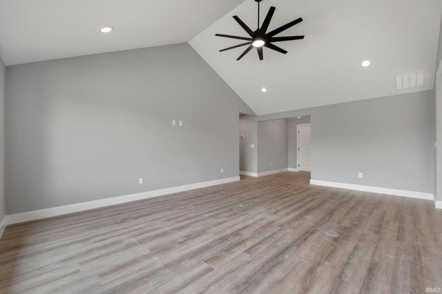 1308 Marsh Deer Run, Huntertown, IN 46748