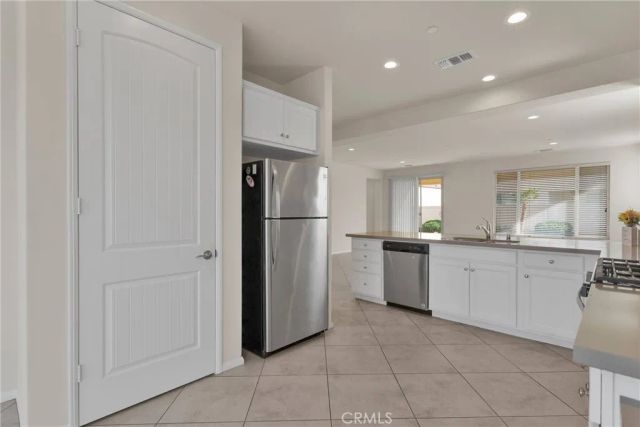 18929 Lariat Street, Apple Valley, CA 92308