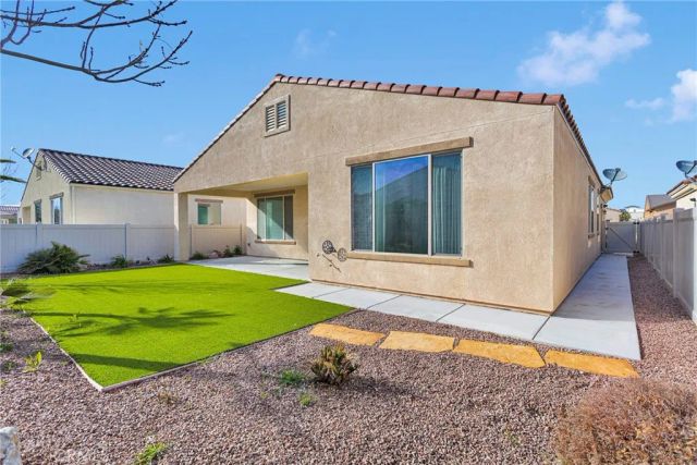 18929 Lariat Street, Apple Valley, CA 92308