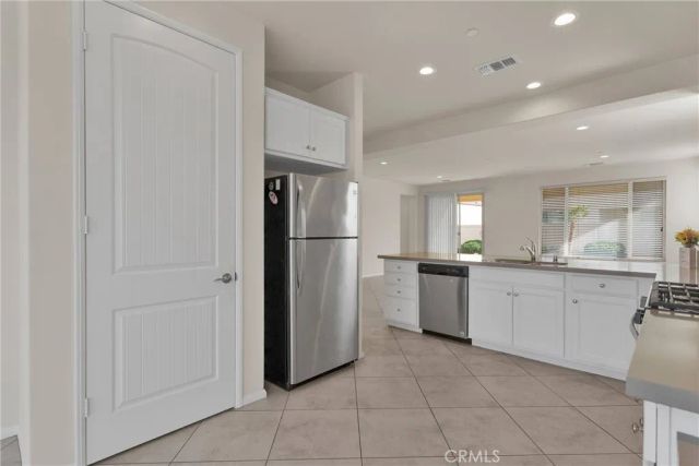 18929 Lariat Street, Apple Valley, CA 92308