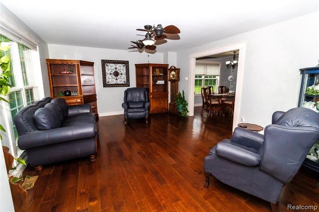 8314 Mill Pointe Court, Goodrich, MI 48438