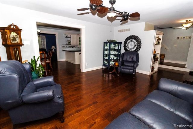 8314 Mill Pointe Court, Goodrich, MI 48438