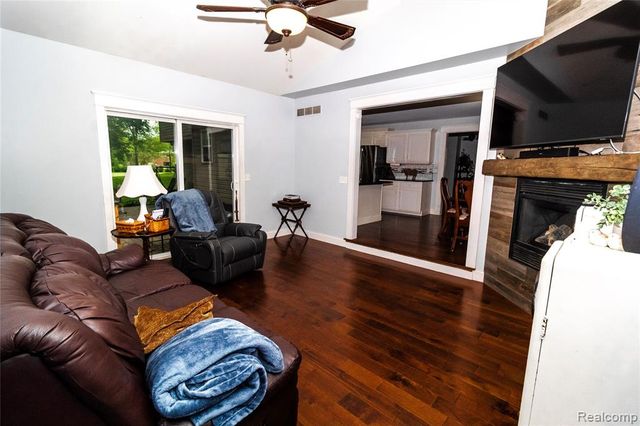8314 Mill Pointe Court, Goodrich, MI 48438