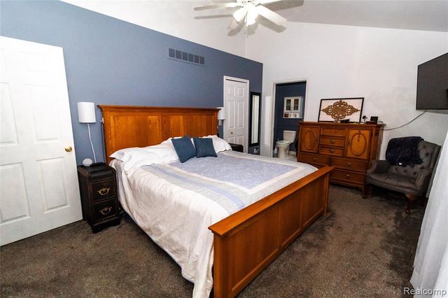 8314 Mill Pointe Court, Goodrich, MI 48438