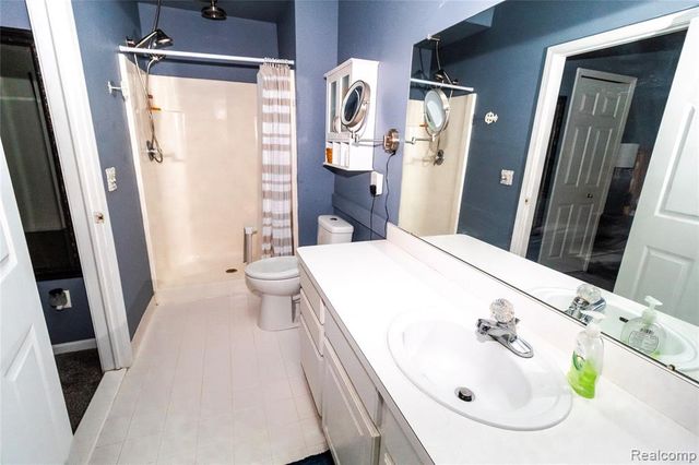 8314 Mill Pointe Court, Goodrich, MI 48438