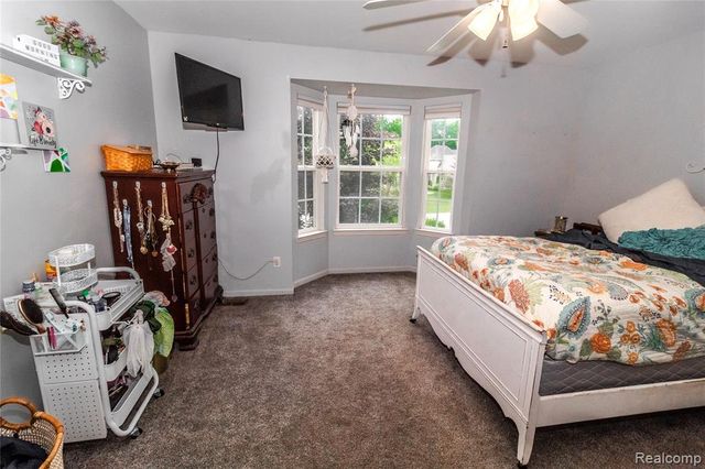 8314 Mill Pointe Court, Goodrich, MI 48438
