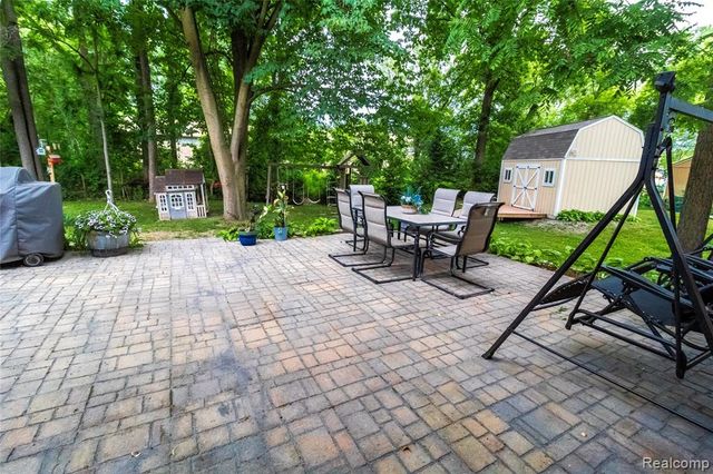 8314 Mill Pointe Court, Goodrich, MI 48438