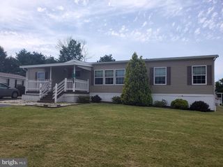 516 ELM AVE, Hamburg, PA 19526