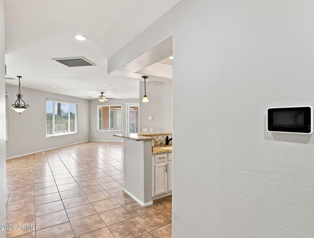 22915 W ARROW Drive, Buckeye, AZ 85326 — photo 4