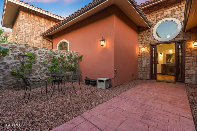 709 Woodfield Drive, El Paso, TX 79932