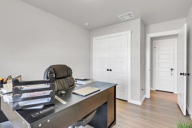 2812 HIDALGO AV, Midland, TX 79705