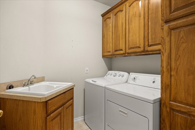 119 Spanish Oaks Trail, Glen Rose, TX 76043