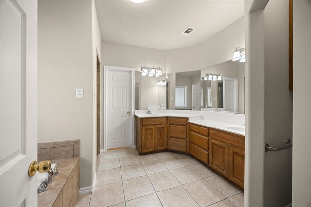 119 Spanish Oaks Trail, Glen Rose, TX 76043